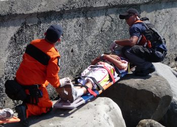 7 Dead, 14 Rescued as Dragon Boat Capsizes in Philippines