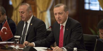 Erdogan Says Turkey Will Continue Oil, Gas Trade with Iran